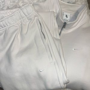 Nike quarterzip and sweatpants set